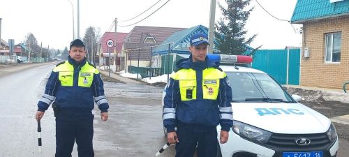 Безопасность детей в приоритете: инспекторы ГИБДД Кайбицкого района вышли в рейд