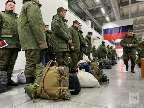 Из Казани к месту обучения отправились военнослужащие Африканского корпуса