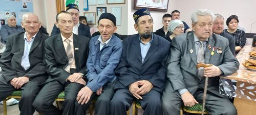 Алтын туйлары көнне гомере өзелгән. Кайбыч ягы музеенда күренекле якташыбызның 90 еллыгын билгеләп үттеләр