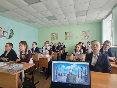 В Чутеевской школе прошло очередное занятие из цикла «Разговоры о важном»
