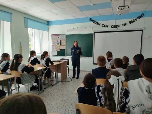 Инспектор МЧС по Кайбицкому району напомнила школьникам правила безопасности