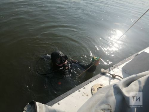 Лодка влетела в понтон на Каме в РТ, один мужчина погиб, второй получил травмы