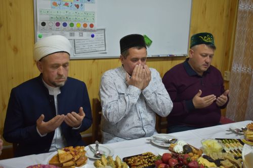 Кайбыч районы башлыгы Кече Кайбычта Корбан ашында булды