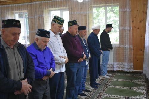 Кайбыч районы башлыгы Кече Кайбычта Корбан ашында булды