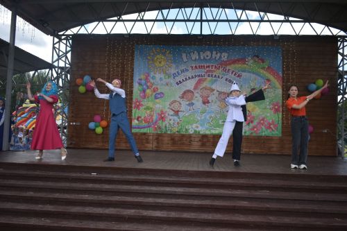 «Наши дети — наша гордость»: в Кайбицах прошел яркий праздник, посвященный Дню защиты детей