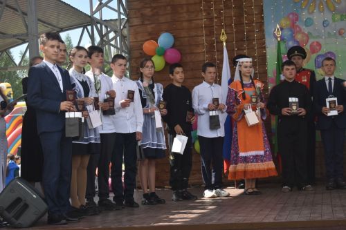 «Наши дети — наша гордость»: в Кайбицах прошел яркий праздник, посвященный Дню защиты детей