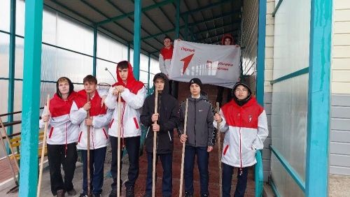 Связь поколений: активисты «Движения Первых» в гостях у Кайбицкого дома-интерната