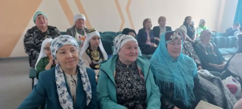 Борындык авылында «Халыкның җан авазы-мөнәҗәт» дигән кичә узды