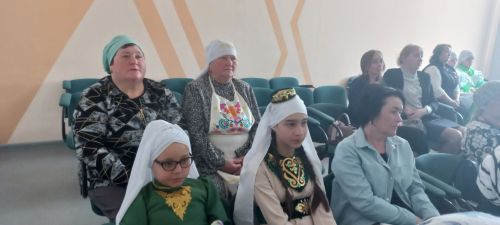 Борындык авылында «Халыкның җан авазы-мөнәҗәт» дигән кичә узды