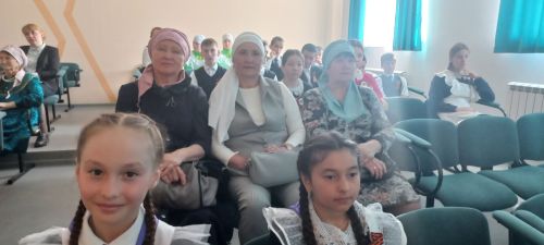 Борындык авылында «Халыкның җан авазы-мөнәҗәт» дигән кичә узды