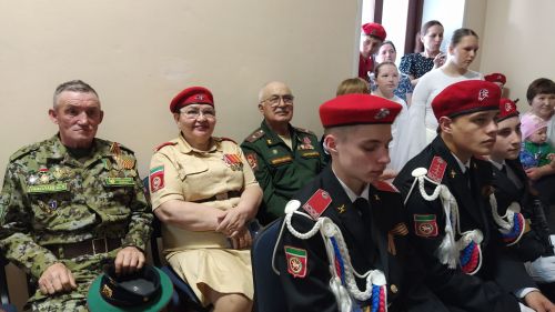 На открытии бюста полному кавалеру ордена Славы в Надеждине присутствовал депутат Госдумы РФ