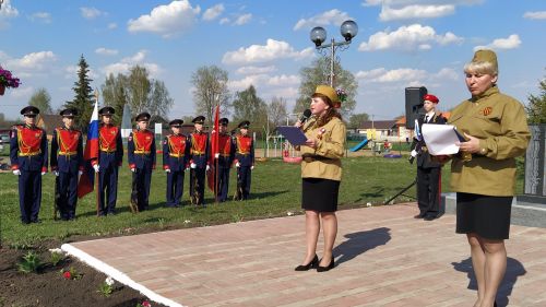 На открытии бюста полному кавалеру ордена Славы в Надеждине присутствовал депутат Госдумы РФ