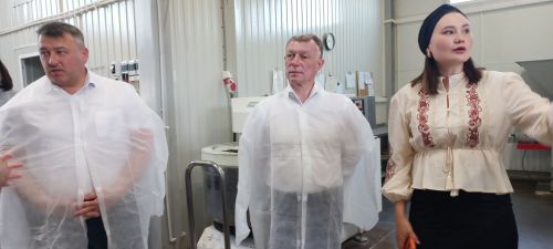 Семейное дело с ароматом хлеба: Максим Топилин посетил пекарню в Больших Кайбицах