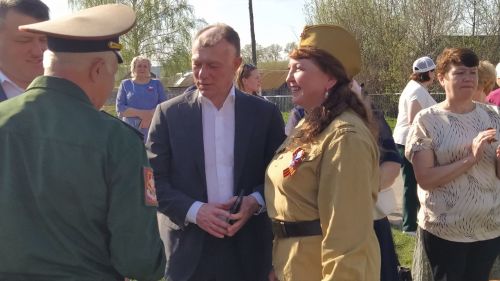 На открытии бюста полному кавалеру ордена Славы в Надеждине присутствовал депутат Госдумы РФ