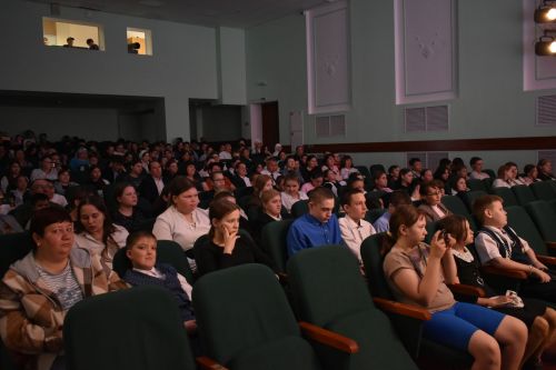 «Здесь творчество берет начало»: в Кайбицах с большим успехом прошел отчетный концерт детской школы искусств