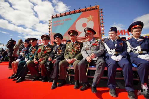 Минниханов: С каждым годом мы все больше осознаем значение великой Победы