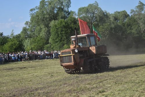 Россия көне уңаеннан Ябалакта Сабан туе гөрләде