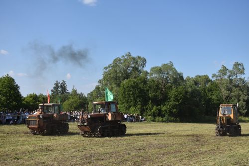 Россия көне уңаеннан Ябалакта Сабан туе гөрләде