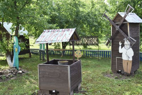 Кайбыч районы башлыгы мәктәпләр, балалар бакчаларына нинди ремонт кирәклеген урыннарга барып ачыклый