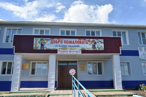 Кайбыч районы башлыгы мәктәпләр, балалар бакчаларына нинди ремонт кирәклеген урыннарга барып ачыклый