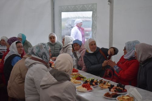 Тарихка таянып, киләчәккә юл: Кошманда сөннәтчелек традицияләренә багышланган фәнни-гамәли конференция узды