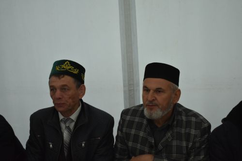 Тарихка таянып, киләчәккә юл: Кошманда сөннәтчелек традицияләренә багышланган фәнни-гамәли конференция узды