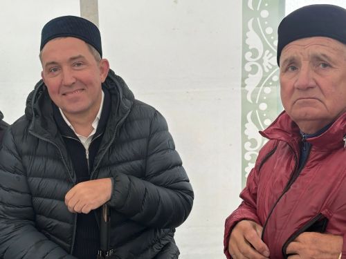 Тарихка таянып, киләчәккә юл: Кошманда сөннәтчелек традицияләренә багышланган фәнни-гамәли конференция узды