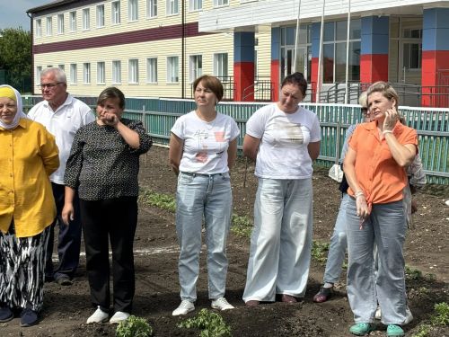 Кандидат сельскохозяйственных наук Харис Камалеев провел в Кайбицком районе мастер-класс по посадке и выращиванию овощных культур