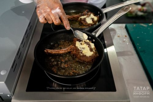 Всемирный день жареного мяса: польза и секреты приготовления
