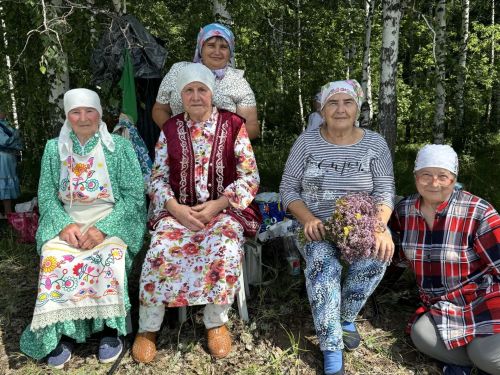 Борындык авылы урманында Мәтрүшкә бәйрәме узды