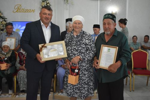 В Кайбицком районе чествовали семьи, прожившие вместе полвека и более