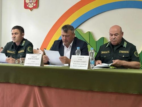 В лесхозе и спецсемлесхозе Кайбицкого района назначили новых руководителей