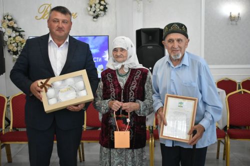 В Кайбицком районе чествовали семьи, прожившие вместе полвека и более