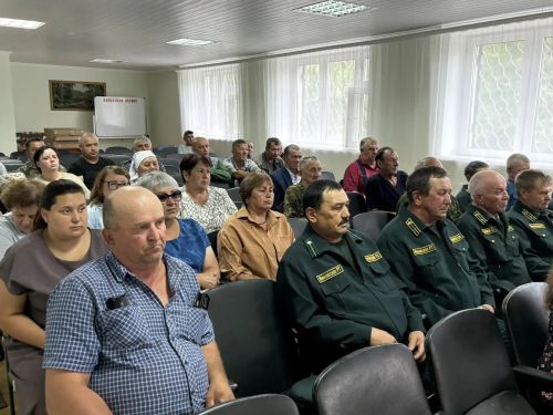 В лесхозе и спецсемлесхозе Кайбицкого района назначили новых руководителей