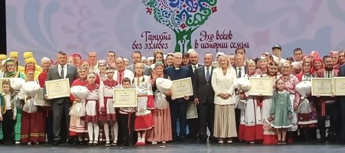 Семья Мышевых из Кайбицкого района завоевала «Приз зрительских симпатий» на республиканском фестивале родословной