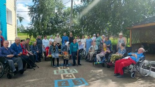 В Кайбицком районе подопечных дома-интерната поздравили с Днем семьи, любви и верности