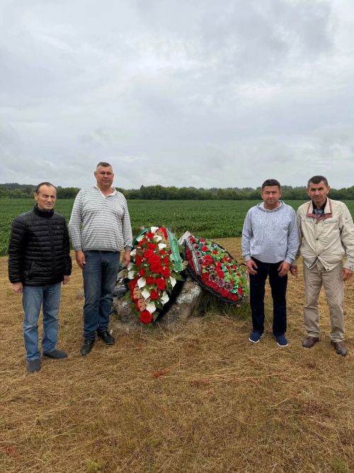 Бөек Ватан сугышында  хәбәрсез югалган якташыбыз эзеннән  оныклары Белоруссиягә барды