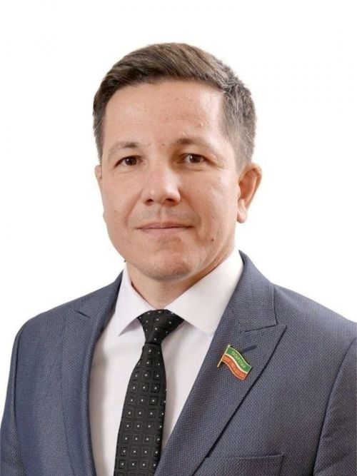 Татарстан Республикасы көне уңаеннан Кайбыч халкына тирән котлау сүзләремне җиткерәсем килә