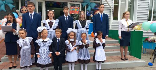 В добрый путь! Кулангинская школа встретила новый учебный год