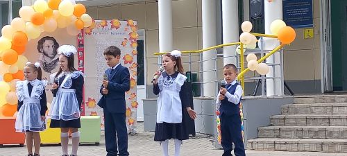 Иске Тәрбит урта мәктәбендә Белем бәйрәме тантаналы рәвештә узды