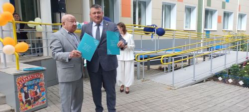 Иске Тәрбит урта мәктәбендә Белем бәйрәме тантаналы рәвештә узды