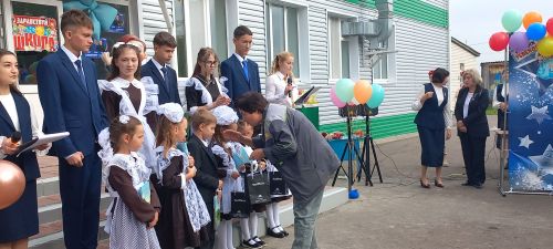 В добрый путь! Кулангинская школа встретила новый учебный год