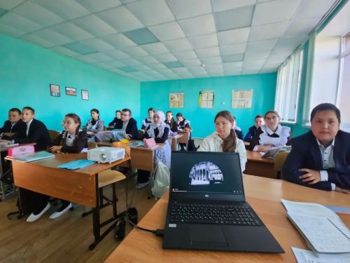 «Разговоры о важном» в Чутеевской школе: авиация и подвиг Рихарда Зорге