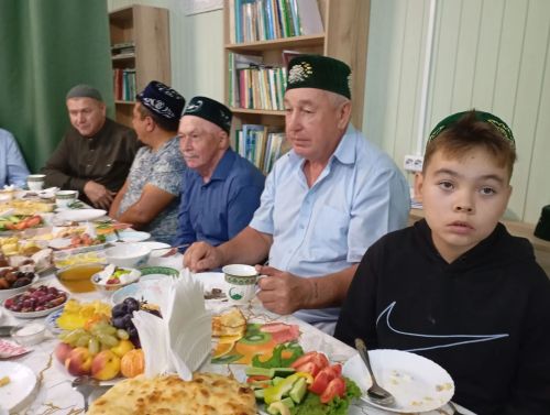 Түбән Кошман мәчетендә олуг бәйрәм: Мәүлид ашы үтте