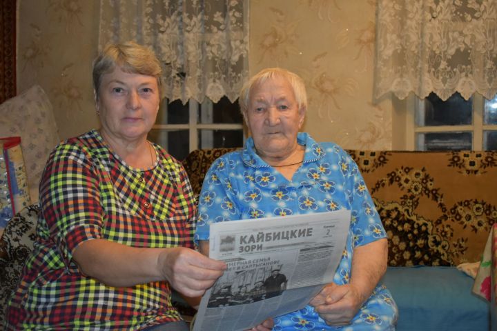 Жительница Беляева в 95 лет читает без очков
