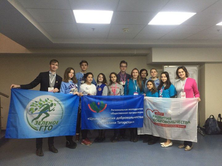 Школьница из Малых Мемей делится впечатлениями о  слете юных добровольцев в Москве