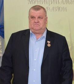 Александр ТУТАЕВ, директор общества «Дубрава» поздравляет кайбичан с наступающим Новым годом