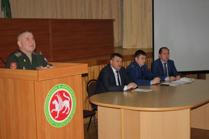 В Кайбицах прошло заседание призывной комиссии.