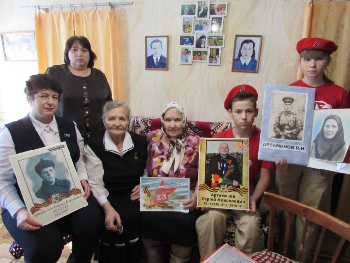 Кайбичане посетили вдов участников Великой Отечественной войны