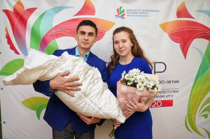 Молодая семья из Кайбицкого района воспользовалась мерами социальной поддержки на рождение первенца